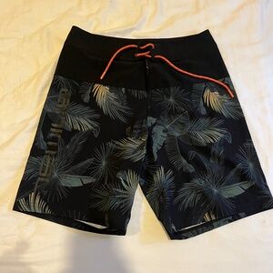 BNWT Animal boardshorts 30